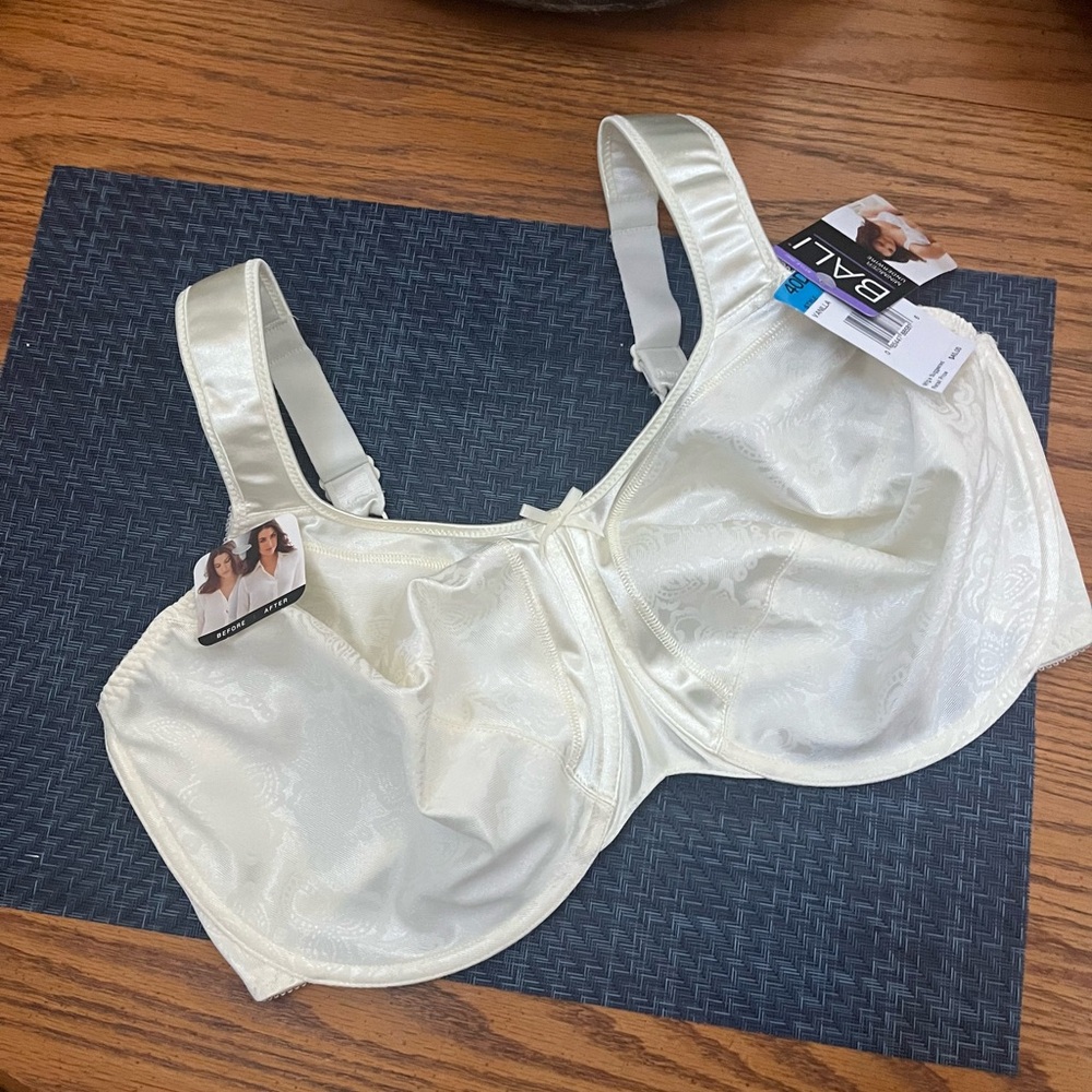 Bali Minimizer Underwire Bra